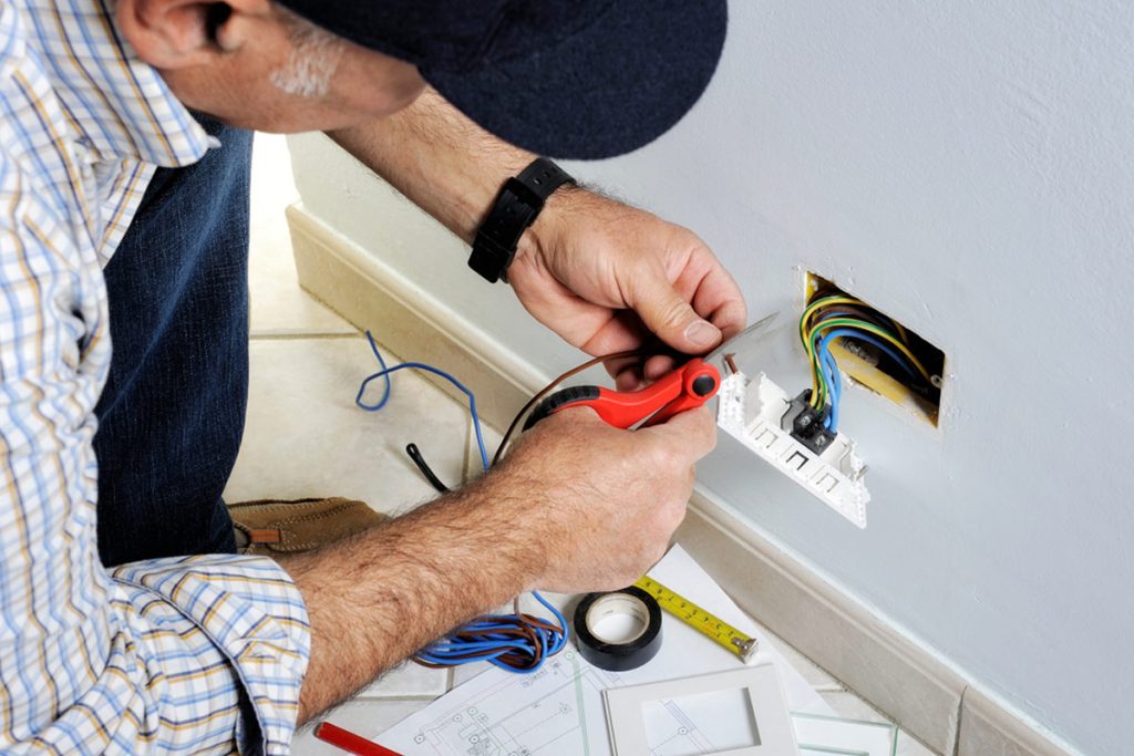 Commercial Electrician Leeds
